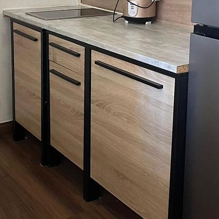 Appartamento Lana Saint-Denis Esterno foto